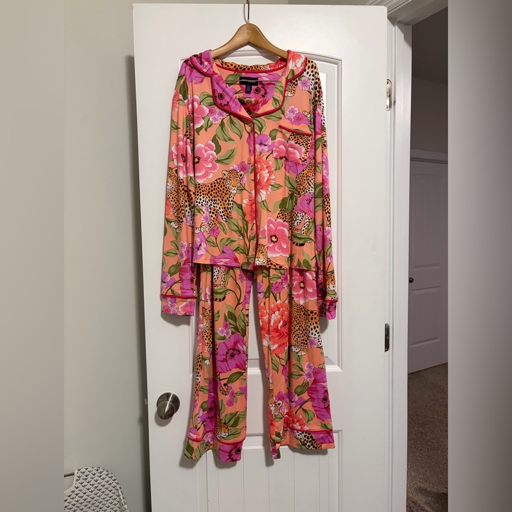 NWOT Floral and Leopard Women's Pajama Set